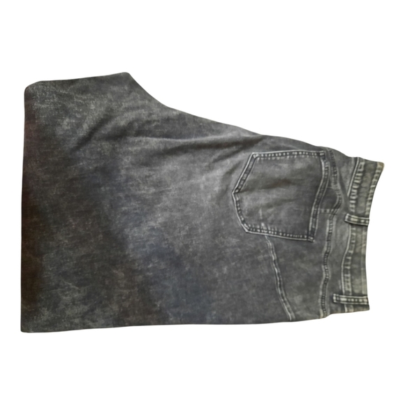 Torrid Womens " Feel The Fit" Bombshell Straight Black 26R - Picture 11 of 14